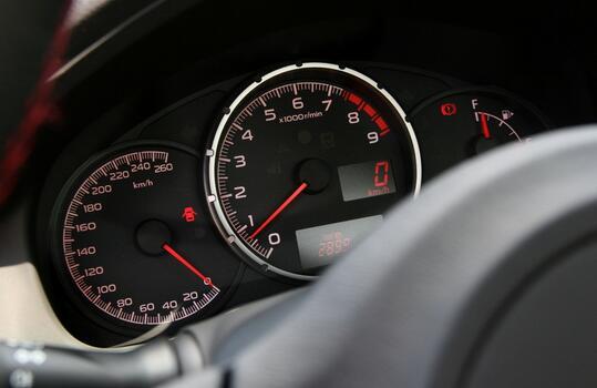 開(kāi)車省油技巧！教你用最少的油跑最遠(yuǎn)的路