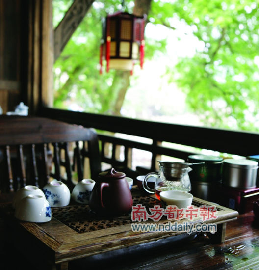 山中清涼，正適合避暑
